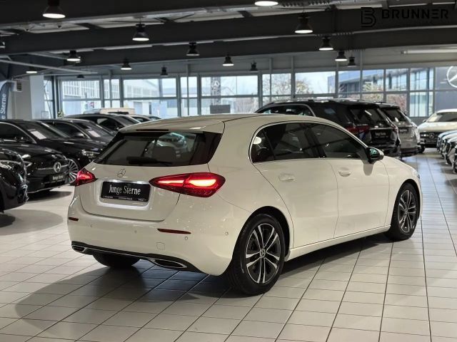 Mercedes-Benz A 180 Progressive