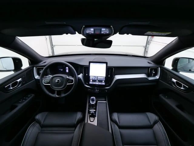 Volvo XC60 AWD Plus T6