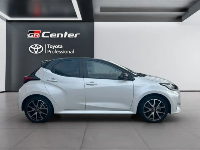 Toyota Yaris Hatchback Hybride Style