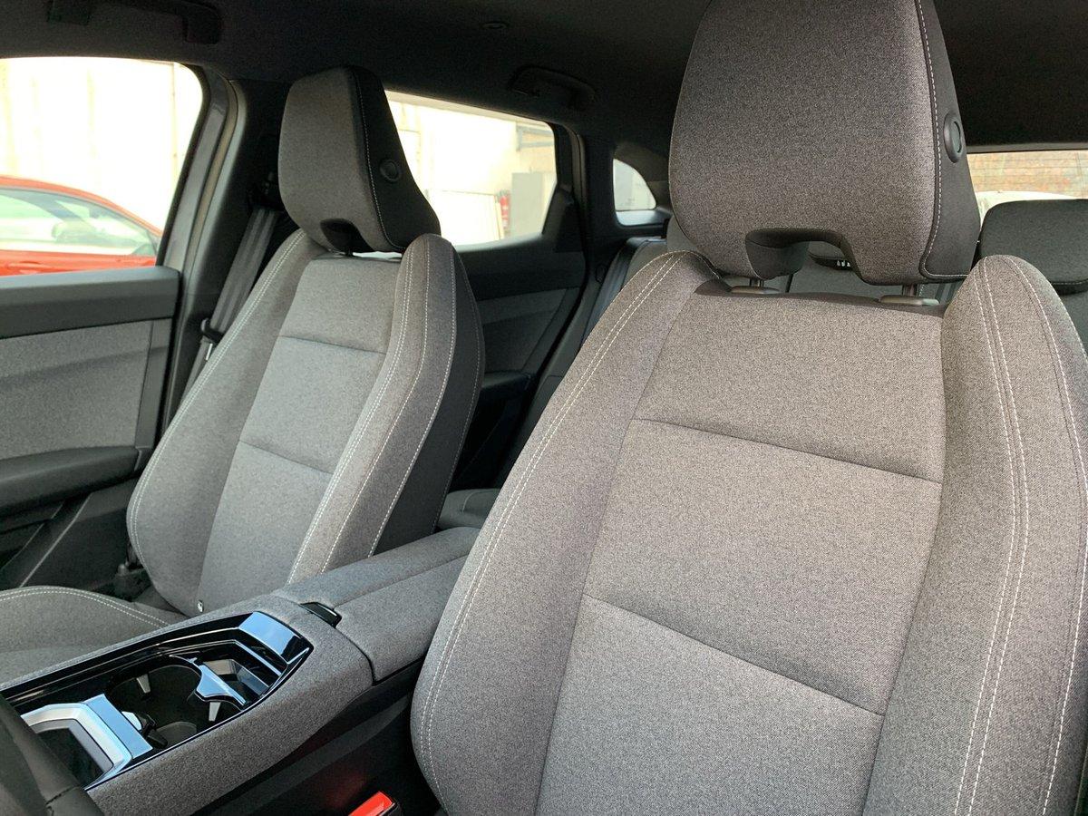 Renault Austral EVOLUTION 1.3 TCE 160 LED+NAVI+TOTWINKEL