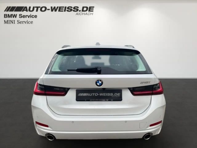 BMW 318 iAT  +HUD+ADAPTIVE-LED+ACC+NAVI+SHZ+DAB+MFL+