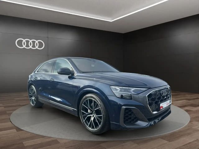 Audi Q8 55 TFSI Quattro S-Line