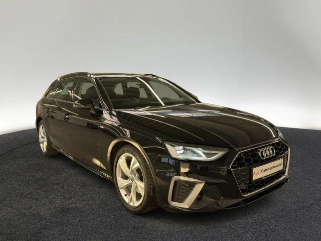 Audi A4 35 TDI S-Line