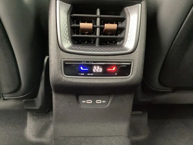 Cupra Terramar 1.5 e-Hybrid VZ