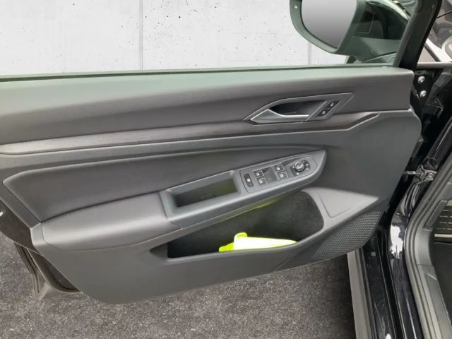 Volkswagen Golf 2.0 TSI Golf VIII