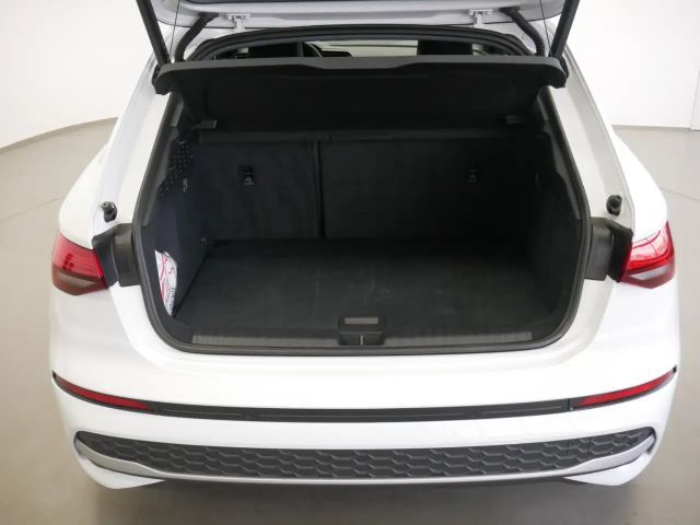 Audi A3 35 TFSI Sedan Sportback