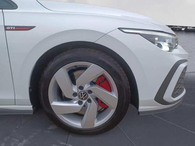 Volkswagen Golf 2.0 TSI GTI