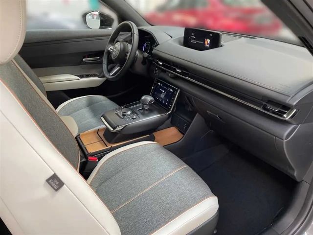 Mazda MX-30 Advantage SkyActiv e-Skyactiv