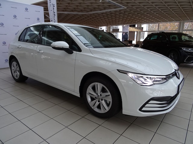 Volkswagen Golf 1.5 eTSI DSG