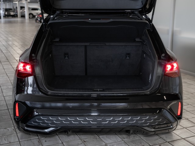 Audi A3 35 TFSI S-Line S-Tronic Sportback