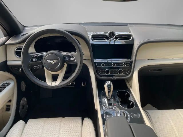 Bentley Bentayga V8