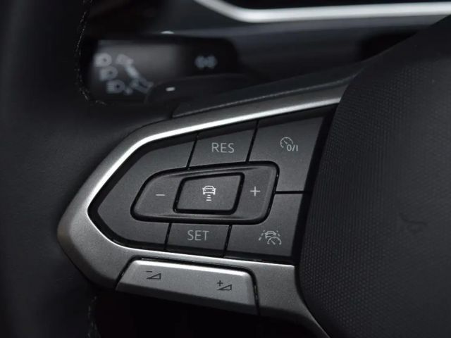 Volkswagen T-Roc DSG Style