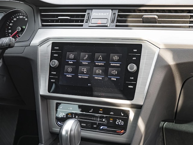 Volkswagen Passat 1.5 TSI DSG Variant