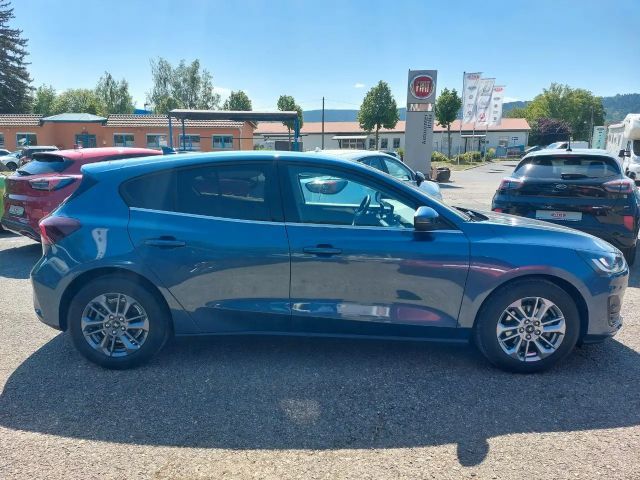 Ford Focus Limited Titanium