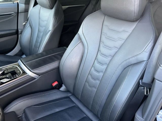 BMW M850 Coupé Gran Coupé Sedan