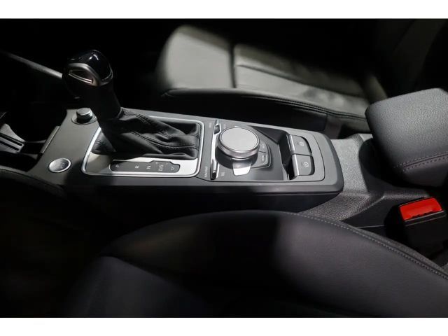 Audi Q2 35 TFSI S-Line