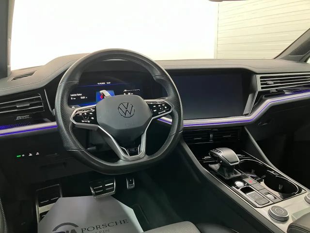 Volkswagen Touareg 4Motion R-Line