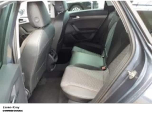 Seat Leon 1.5 eTSI FR-lijn Sportstourer