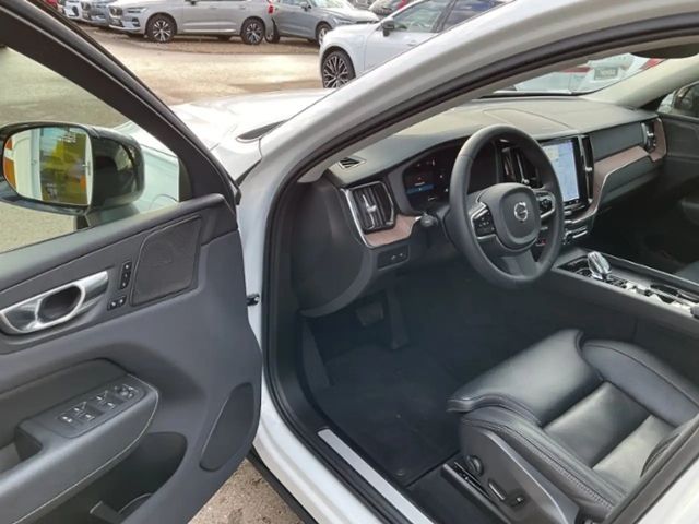 Volvo XC60 AWD Dark T8 Ultimate