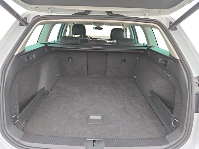 Volkswagen Passat 2.0 TSI Business DSG Variant