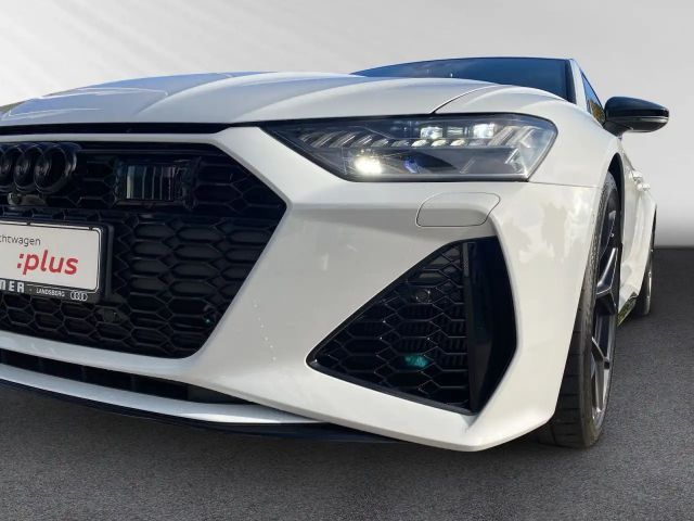 Audi RS6 Avant Performance Quattro