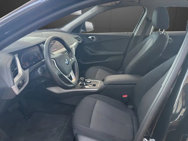 BMW 118 118i Advantage pakket Sedan