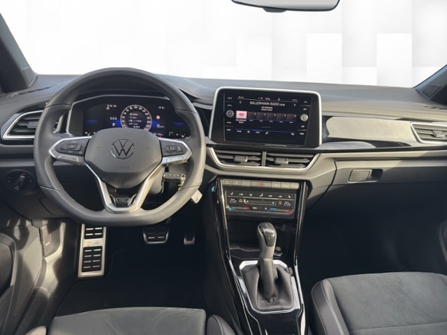 Volkswagen T-Roc 1.5l TSI NAV+LED+STH+AHK+REAR+ACC