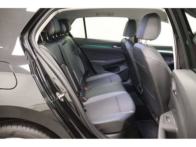 Volkswagen Golf 1.5 eTSI DSG Golf VIII