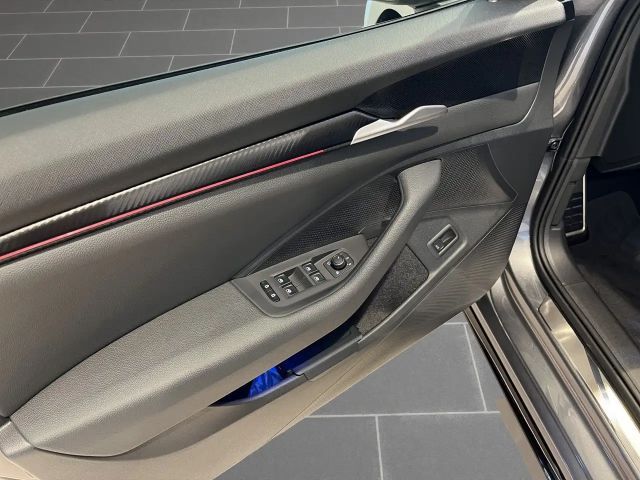 Skoda Superb 2.0 TDI 4x4 Combi Sportline