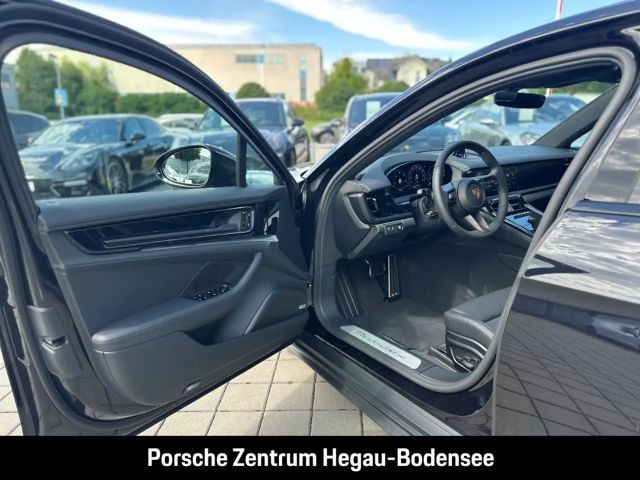 Porsche Panamera 4 E-Hybrid