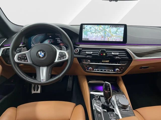 BMW 530 530d M-Sport Touring xDrive