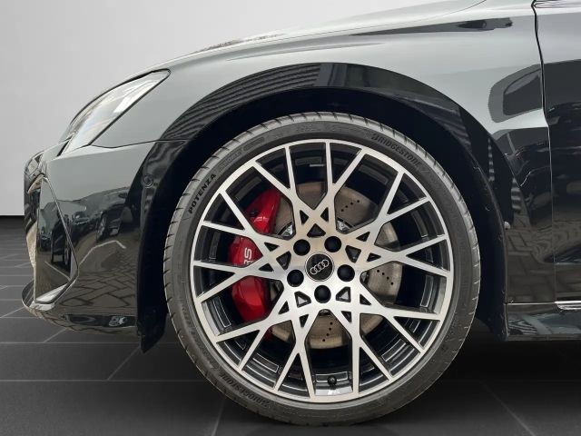 Audi RS3 S-Tronic Sedan