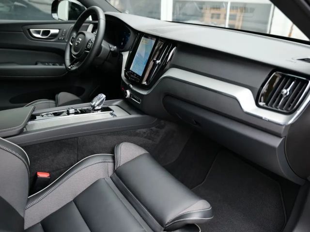 Volvo XC60 AWD Dark Plus Recharge