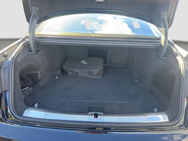 Audi A8 60 TFSI Hybride Lang Quattro