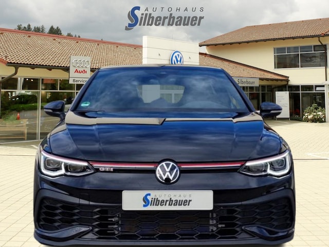 Volkswagen Golf 2.0 TSI GTI