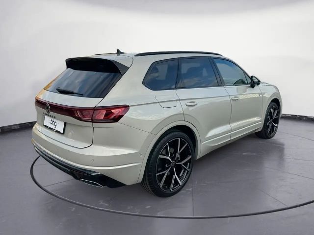 Volkswagen Touareg 4Motion R-Line