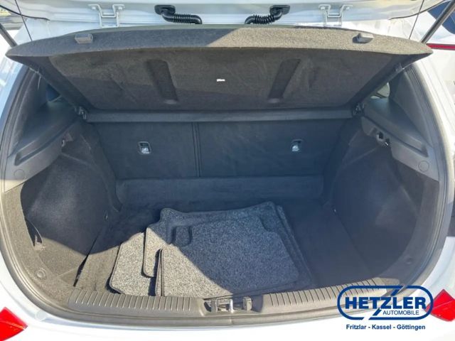 Hyundai i30 Hybrid T-GDi Trend