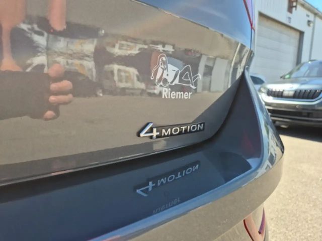 Volkswagen T-Roc 4Motion DSG Style