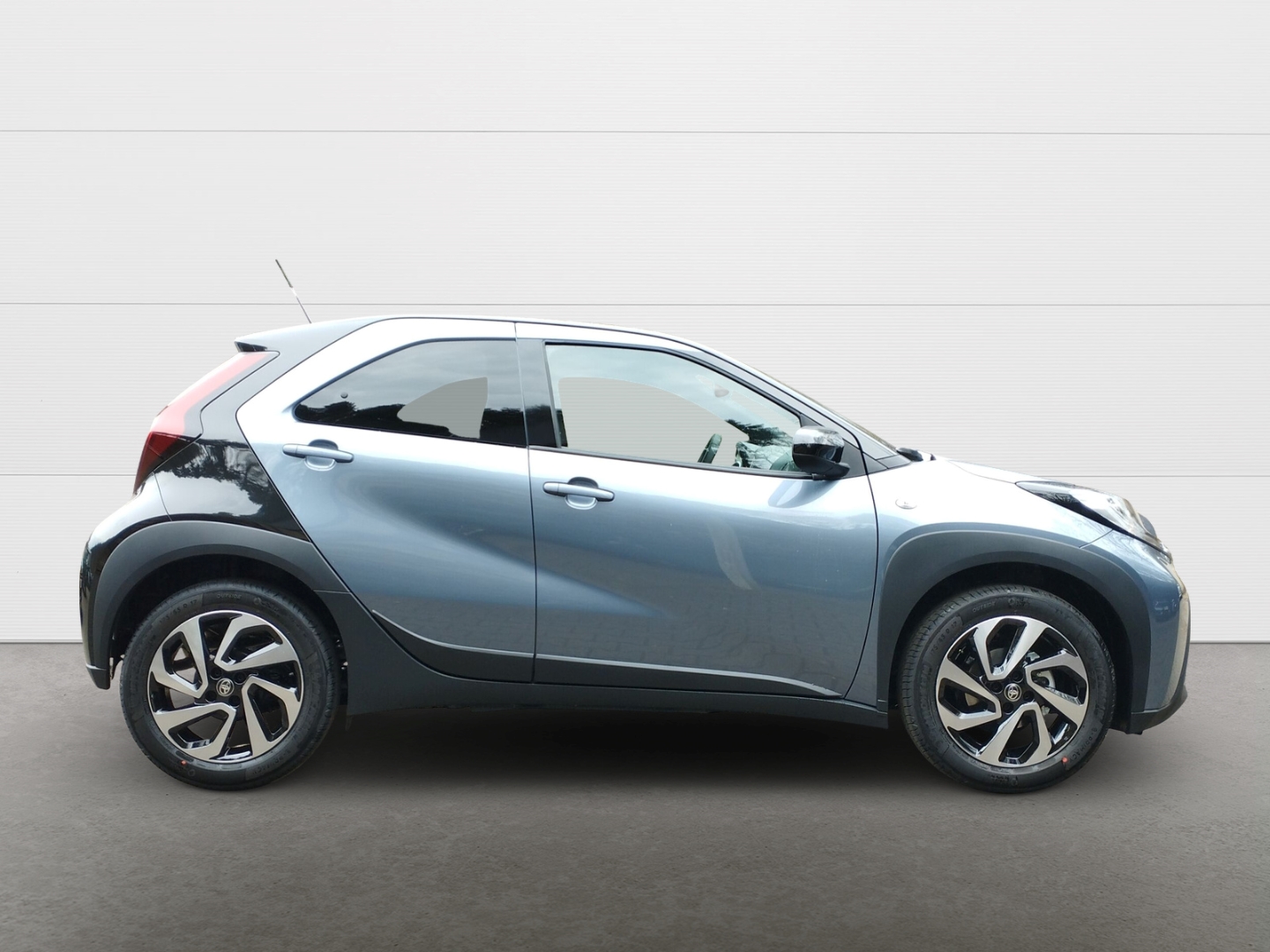 Toyota Aygo X 5-deurs Basis