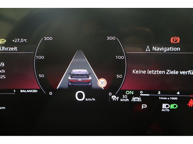 Audi A6 Avant Quattro S-Tronic