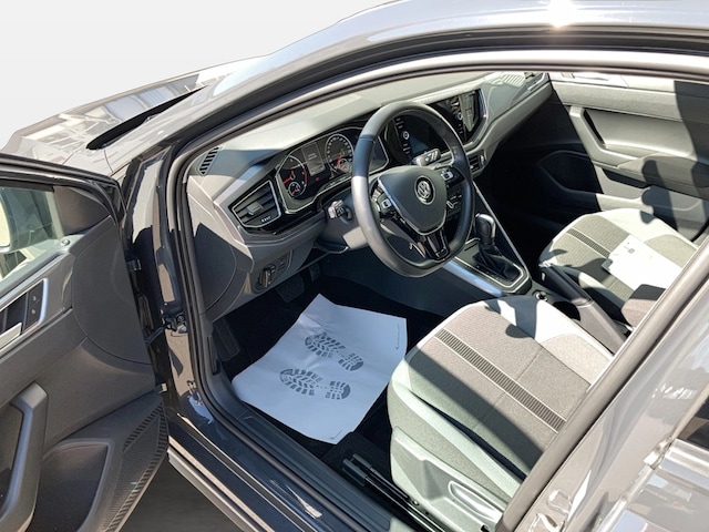 Volkswagen Polo 1.5 TSI DSG Highline R-Line