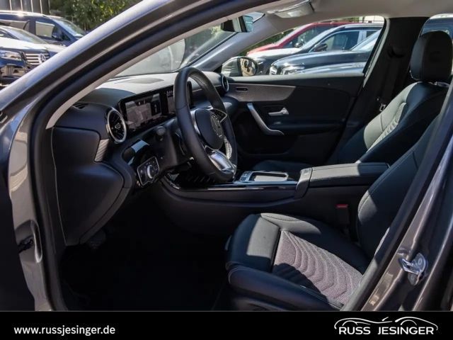 Mercedes-Benz A 200 Progressive