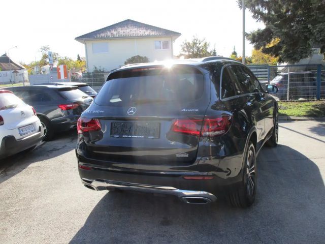 Mercedes-Benz GLC 300 4MATIC