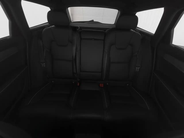 Volvo V90 AWD Dark Plus T6