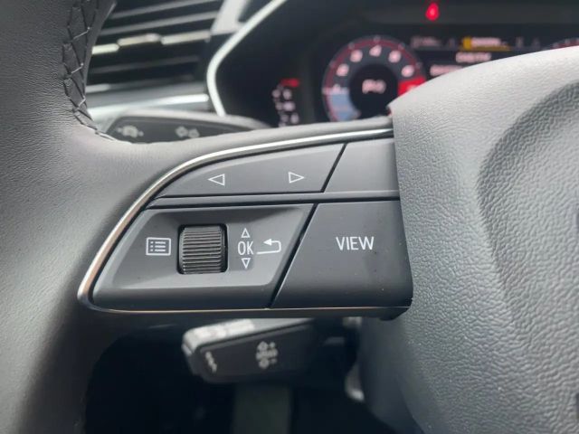 Audi Q3 advanced *DSG*Pano*LED*Navi*SHZ*PDC*