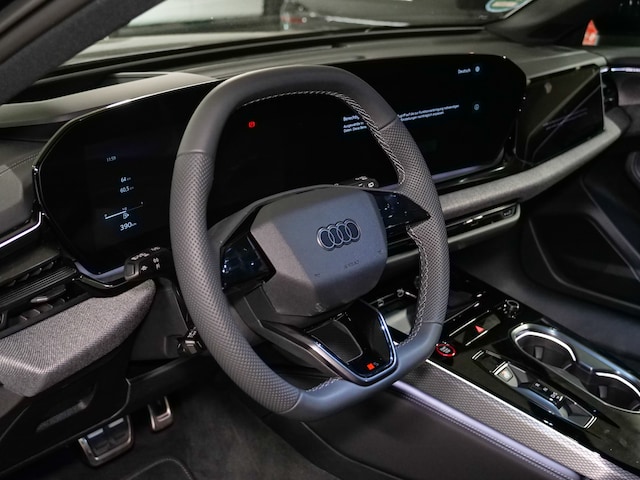 Audi A6 Avant Quattro S-Tronic