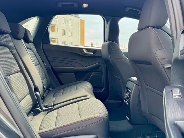 Ford Kuga Plug in Hybrid ST Line