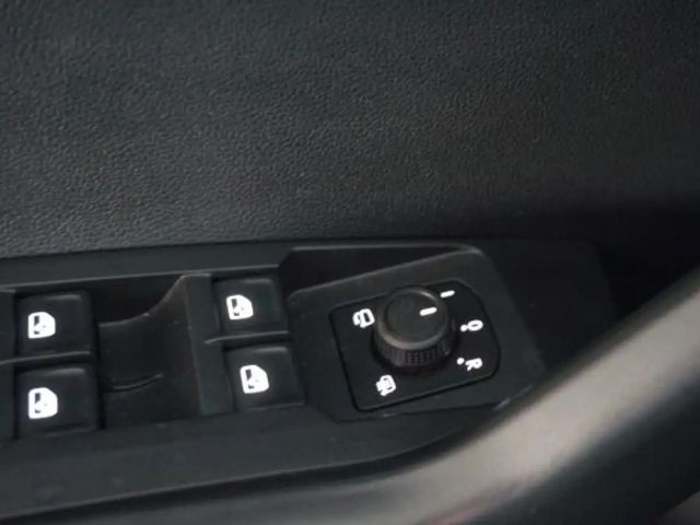 Volkswagen T-Cross 1.0 TSI DSG