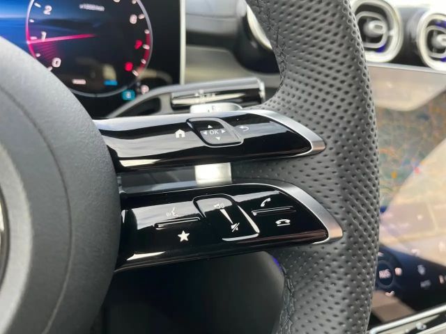 Mercedes-Benz C 180 AMG Line Sedan