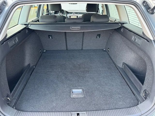 Volkswagen Passat 1.5 TSI DSG Variant